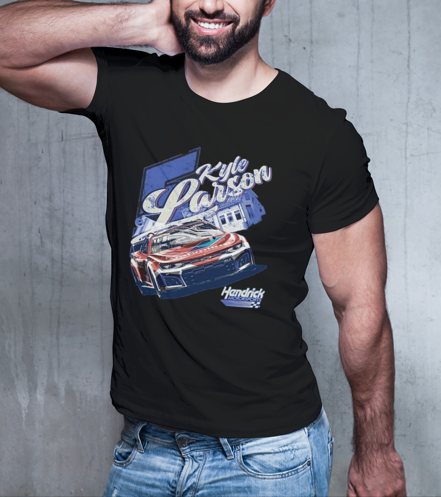 Kyle Larson Hendrick Motorsports Valvoline Racing Car T-Shirt