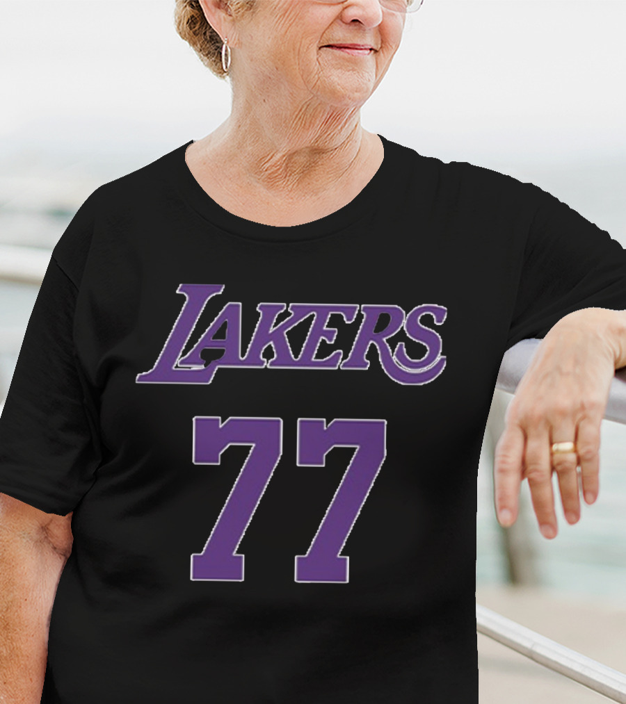Lakers 77 T-Shirt