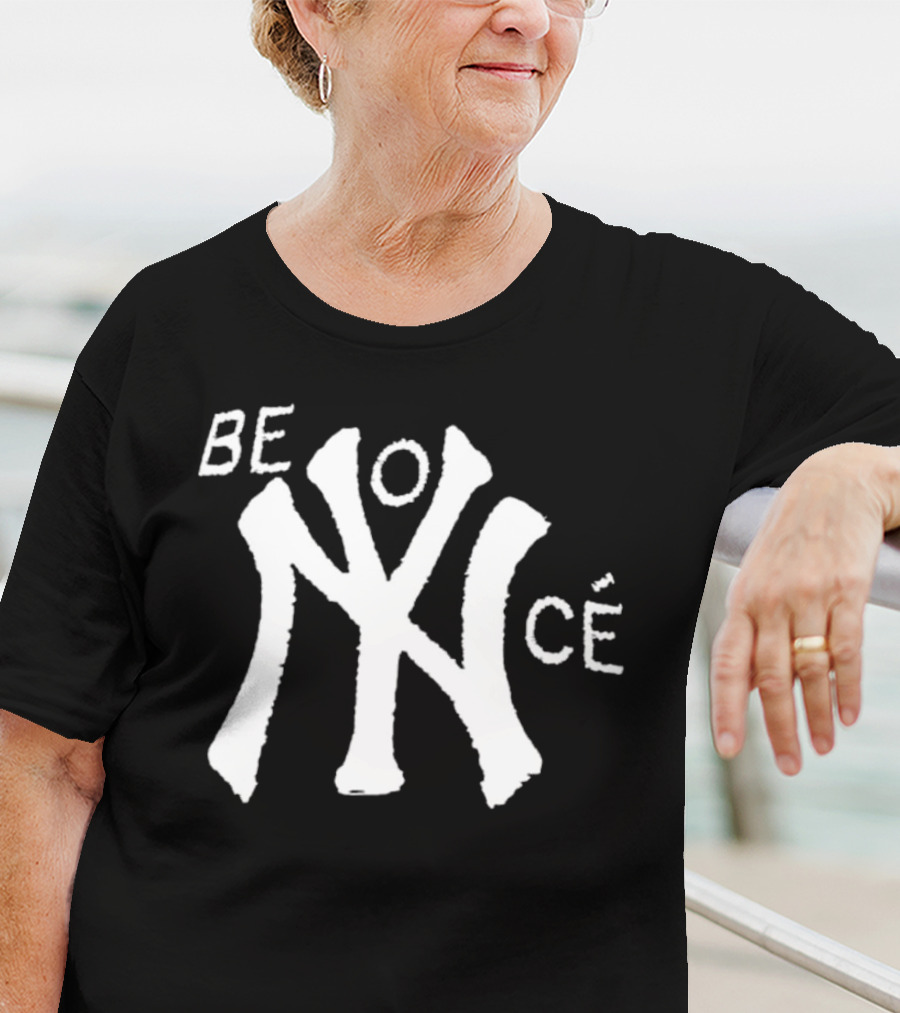 BEYONCÉ NY NY Yankees T-Shirt