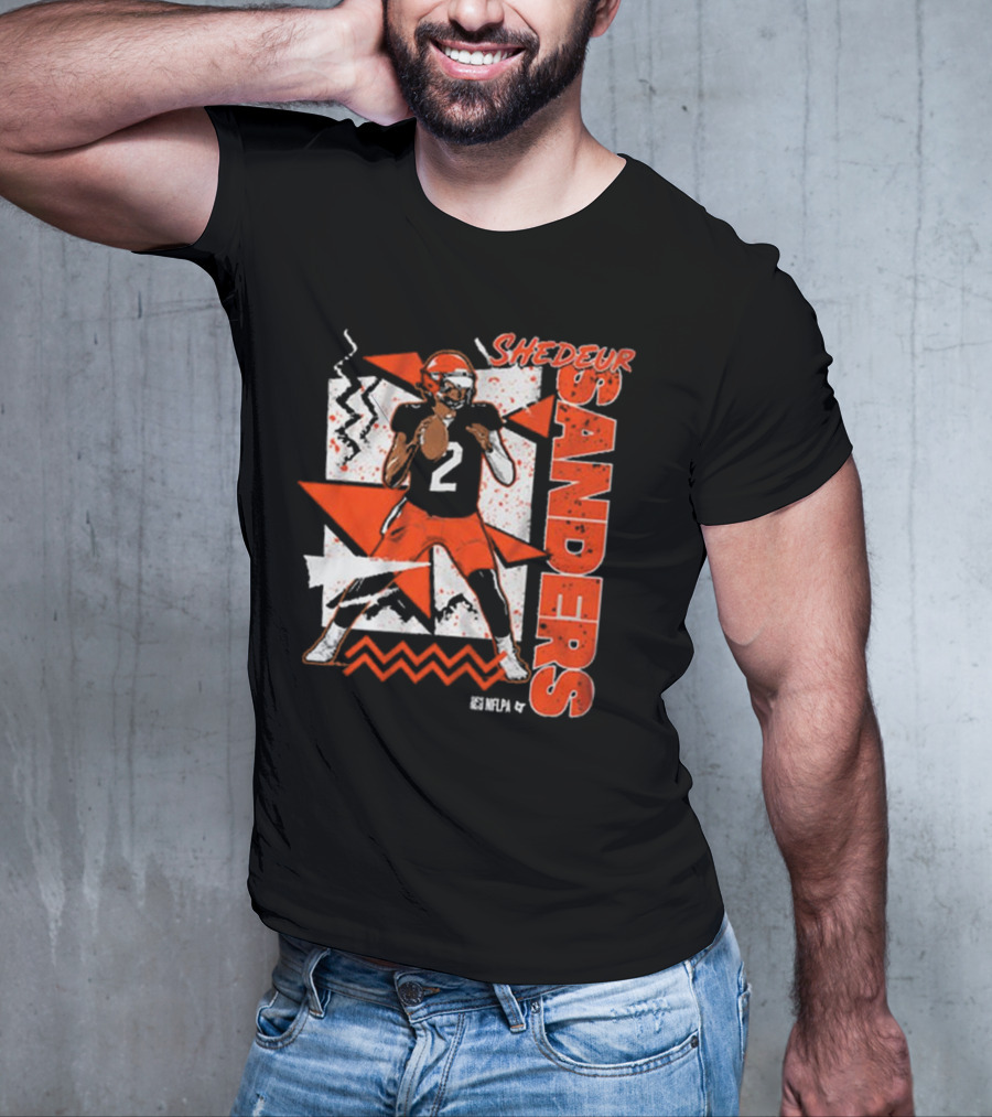 Shedeur Sanders 90s Style Retro Football Illustration T-Shirt
