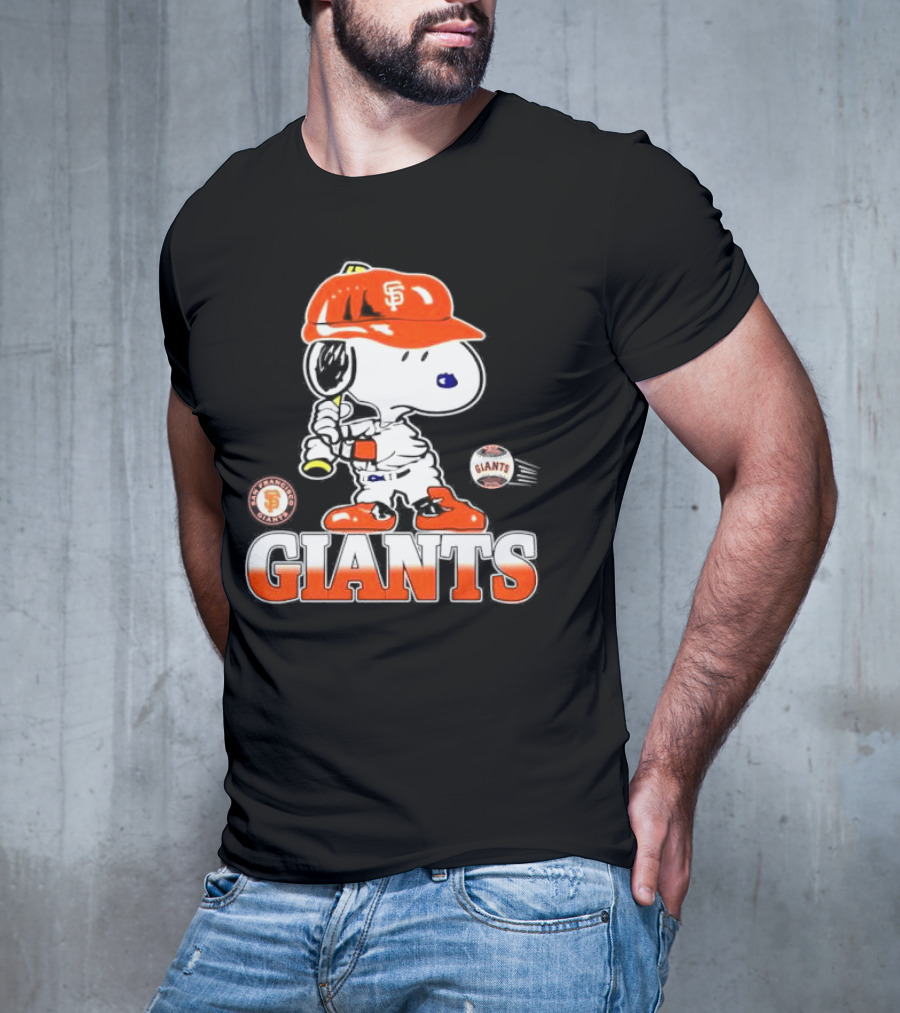 Snoopy SF Giants Baseball Fan Art Peanuts Sports Graphic T-Shirt