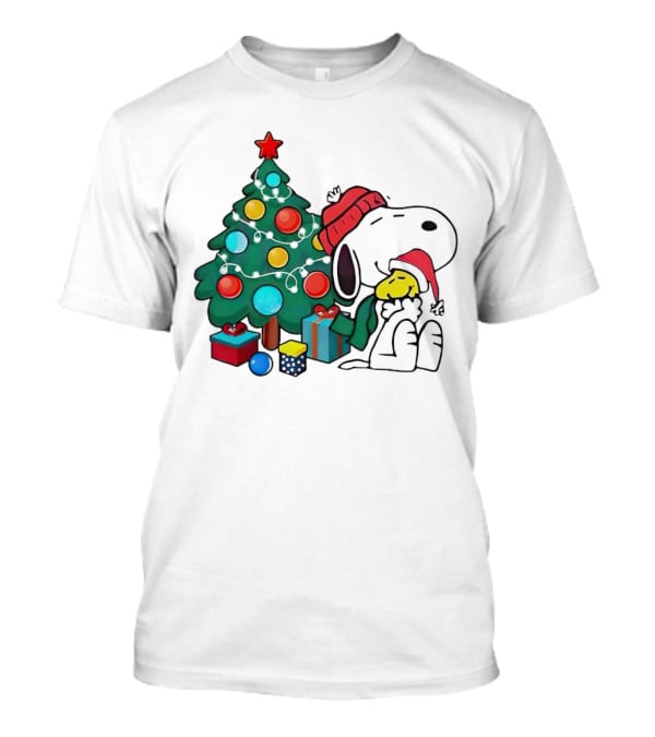 Snoopy Woodstock Christmas Tree Hug Gifts T-Shirt
