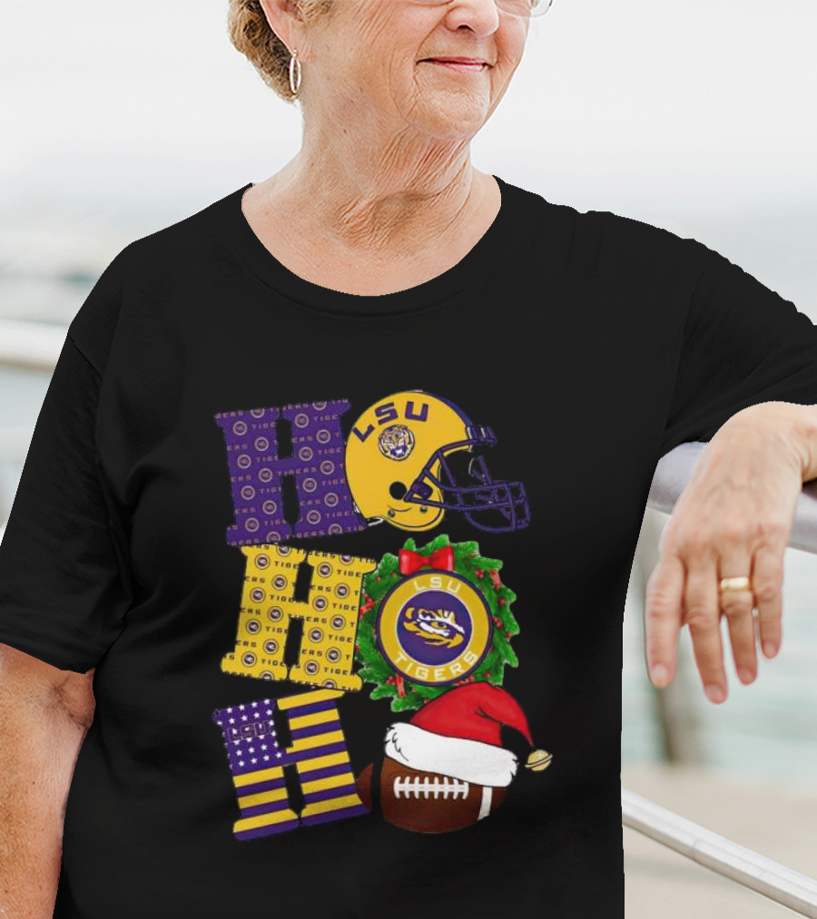 LSU Tigers Christmas Helmet Wreath Football Ho Ho Ho T-Shirt