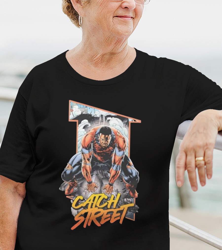 Catch Street Rippaverse Comics Dynamic Hero Action Pose T-Shirt