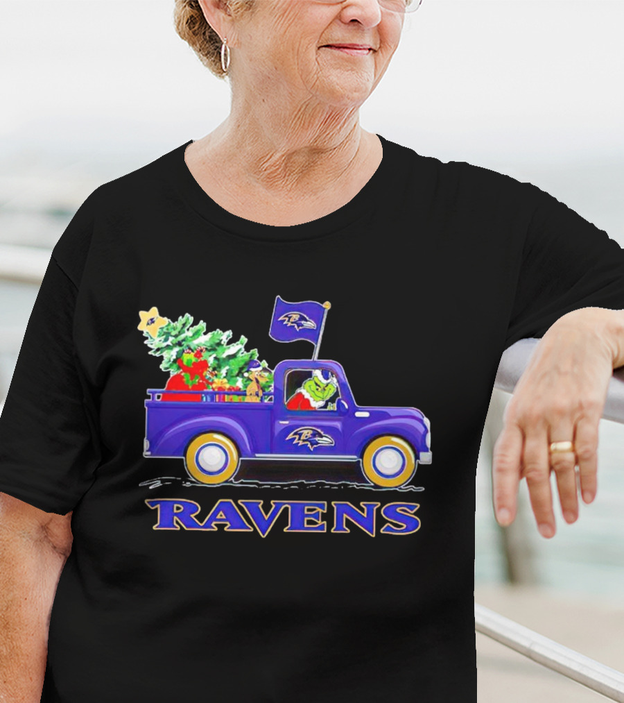 Grinch Driving Baltimore Ravens Christmas Truck T-Shirt
