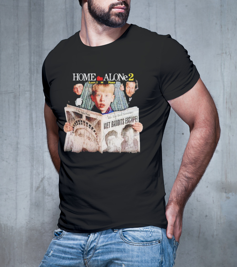 HOME ALONE 2 LOST IN NEW YORK WET BANDITS ESCAPE NEW YORK NEWSPAPER T-Shirt