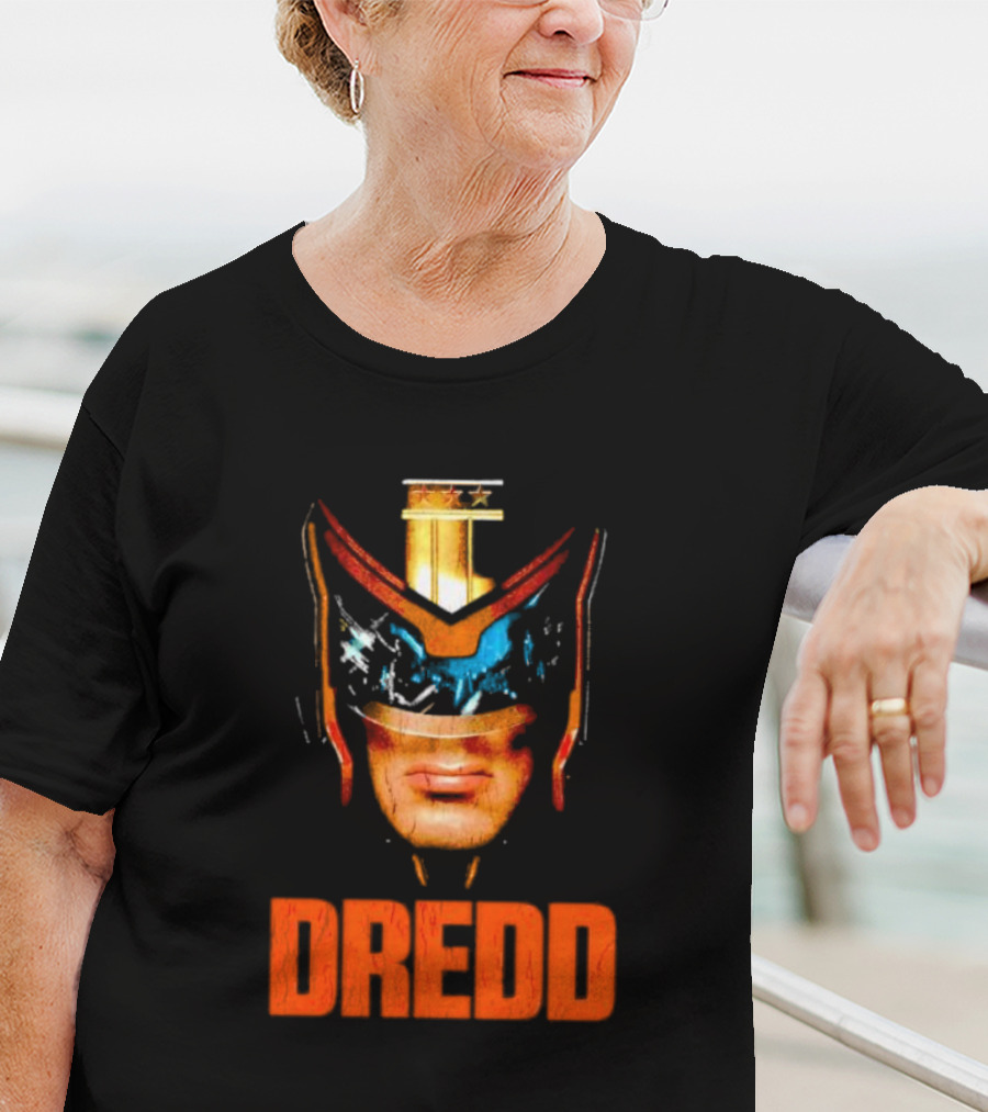 Judge Dredd Helmet Vintage Retro Dredd T-Shirt
