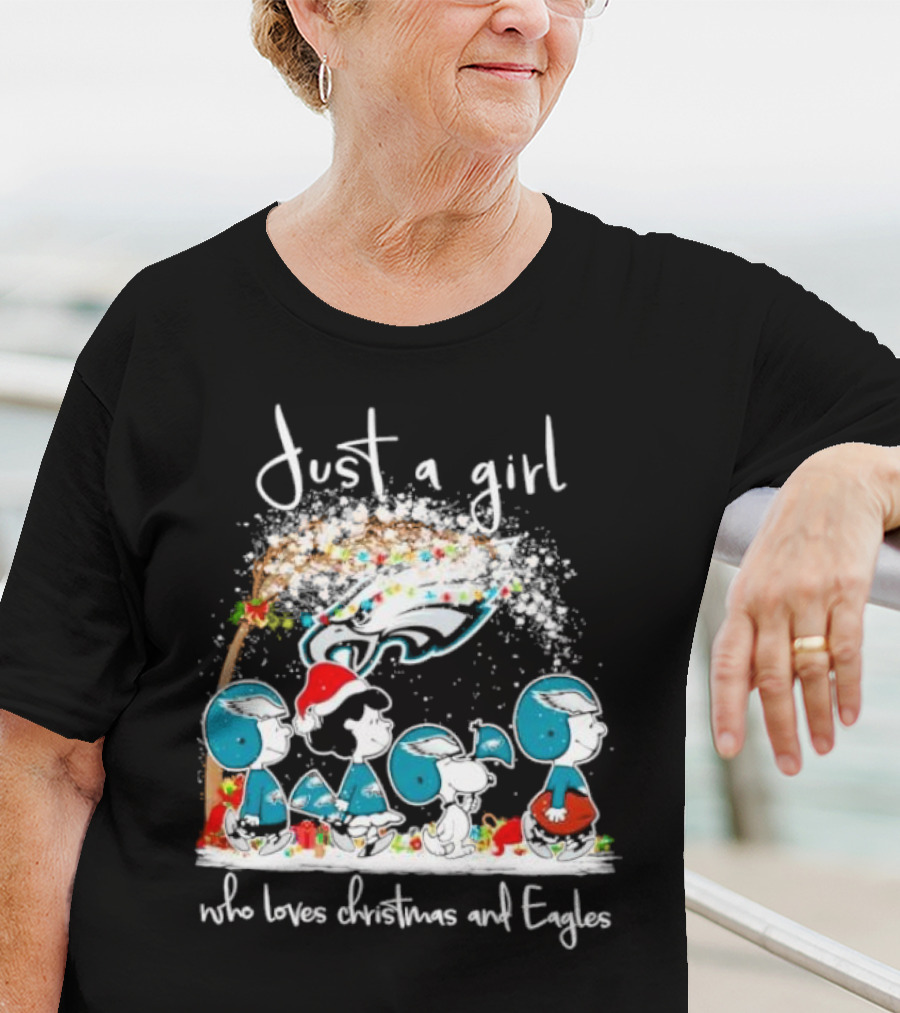 Peanuts Just A Girl Who Loves Christmas And Eagles T-Shirt