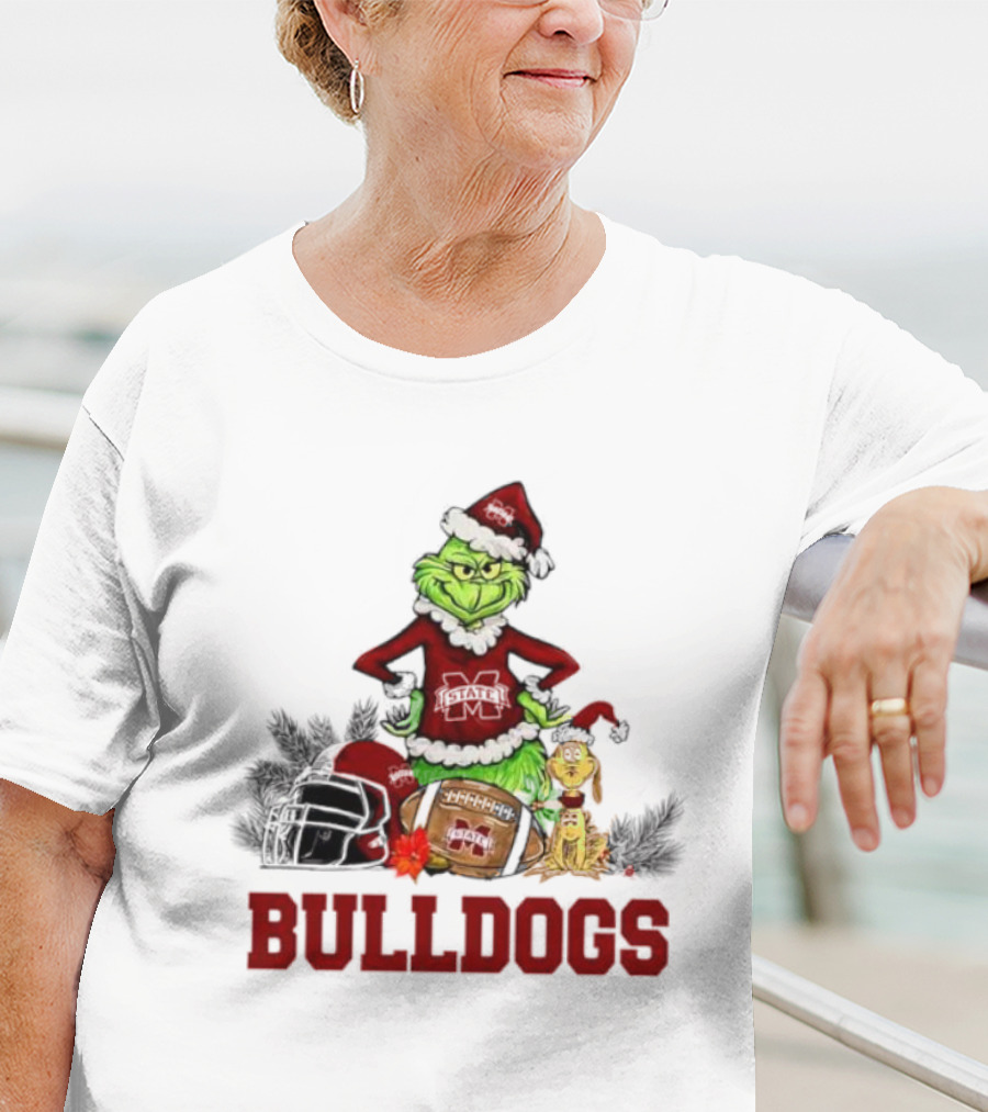 Bulldogs Grinch Max Dog Christmas Football Santa Hat T-Shirt