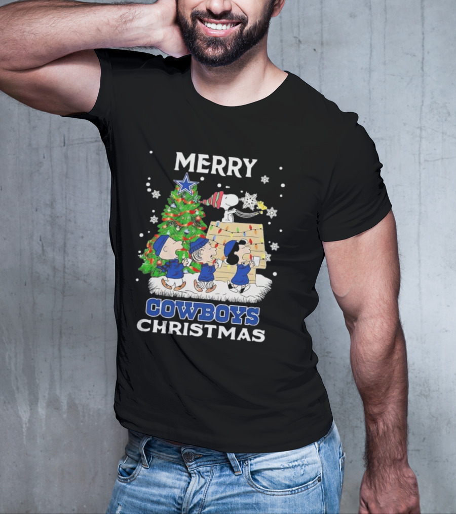 Merry Cowboys Christmas Peanuts Characters Dallas T-Shirt