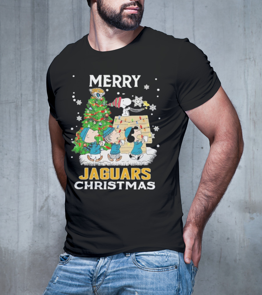 Merry Christmas Peanuts Characters Jacksonville Jaguars Snoopy Woodstock T-Shirt