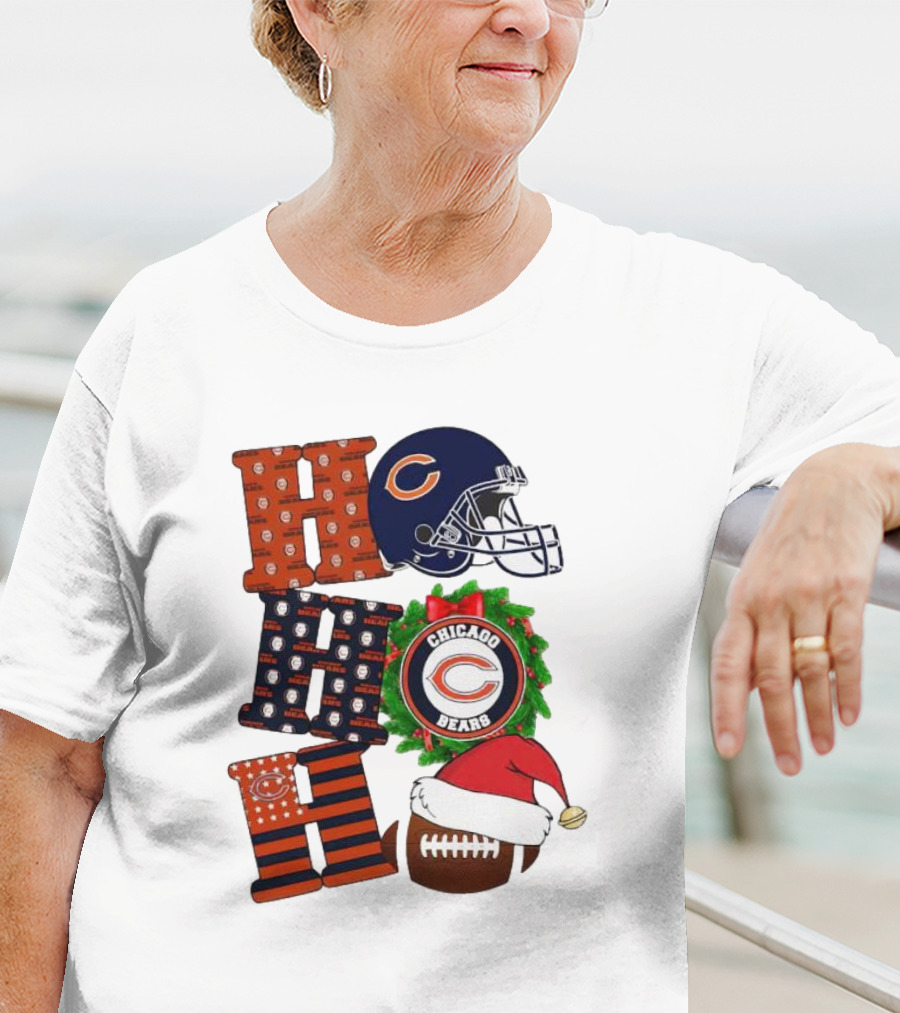 Chicago Bears Ho Ho Ho Merry Christmas Football Helmet Wreath Santa Hat T-Shirt