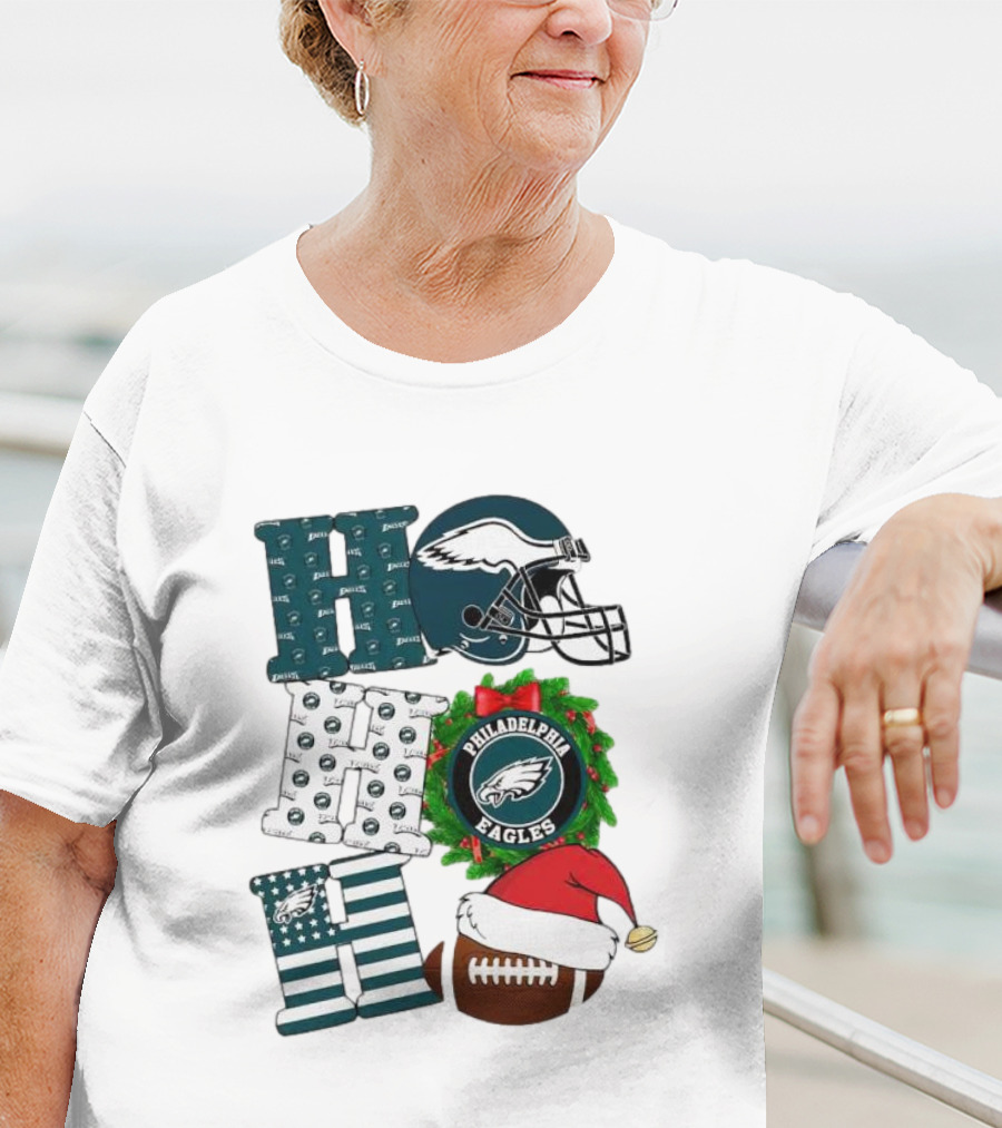 Philadelphia Eagles Ho Ho Ho Merry Christmas Football Helmet Wreath Santa Hat T-Shirt