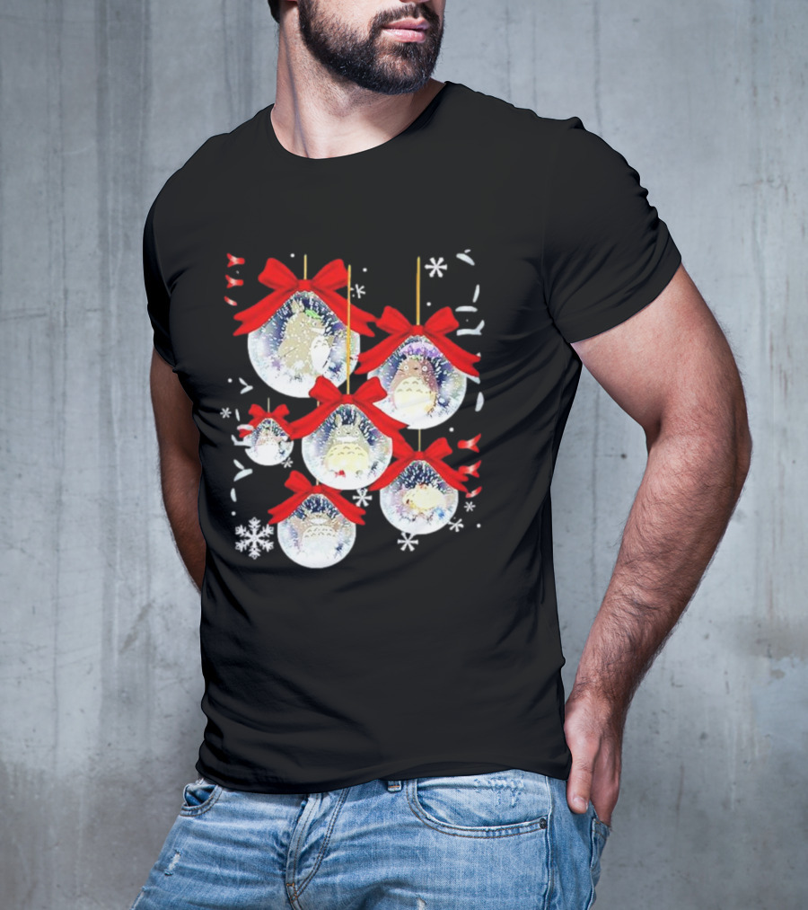 Totoro Chibi Christmas Ornaments With Snowflakes And Red Bows T-Shirt