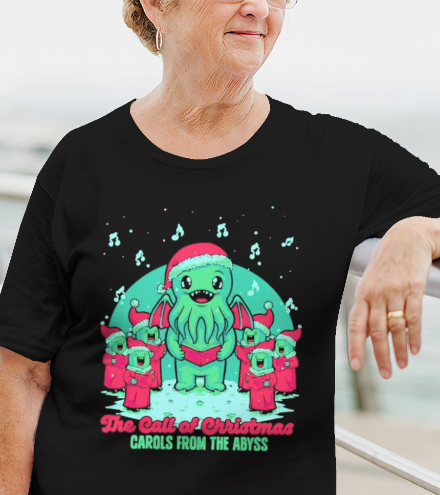 Santa Cthulhu The Call Of Christmas Carols From The Abyss T-Shirt
