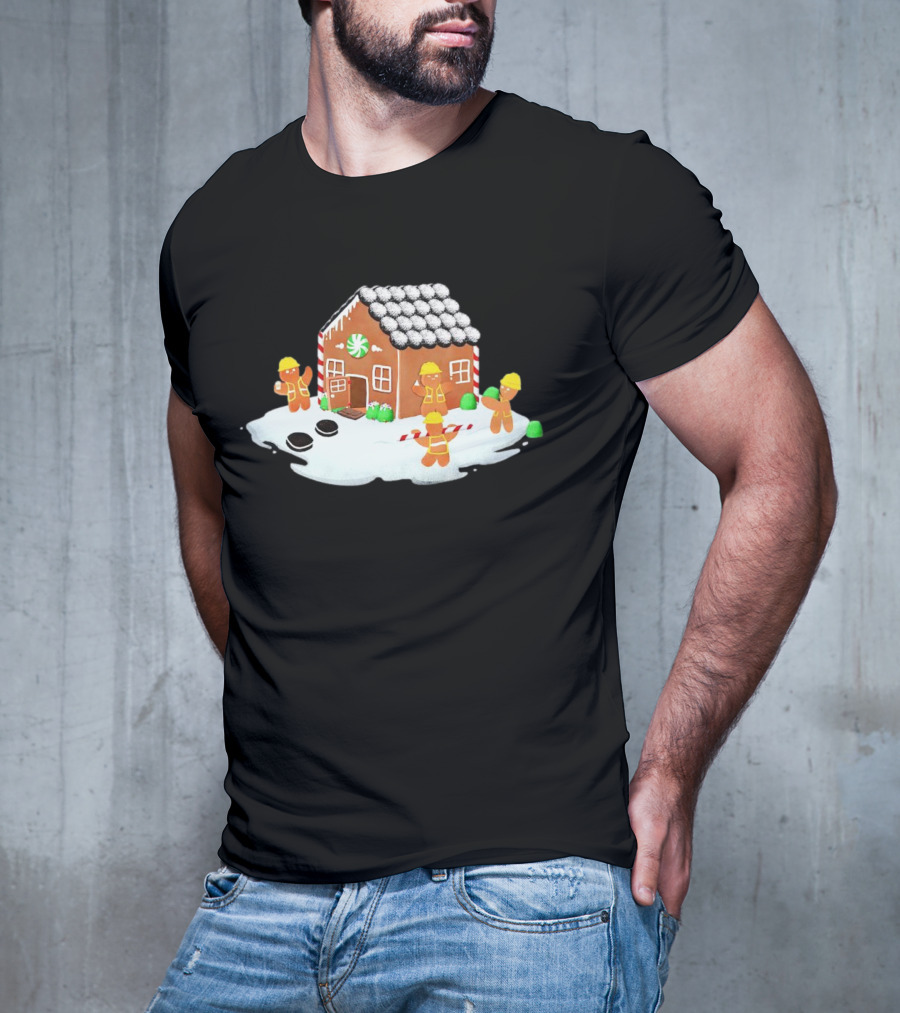 Gingerbread House Construction Crew Christmas Scene T-Shirt