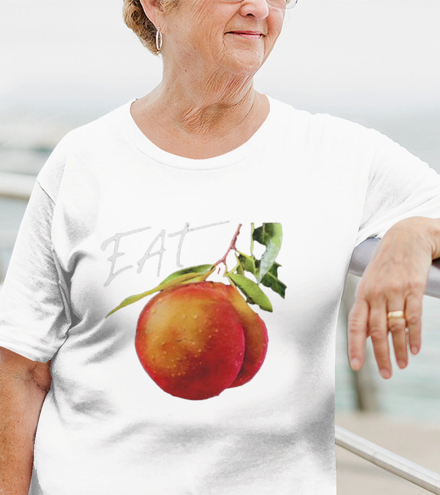 EAT Juicy Peaches With Dewy Leaves T-Shirt