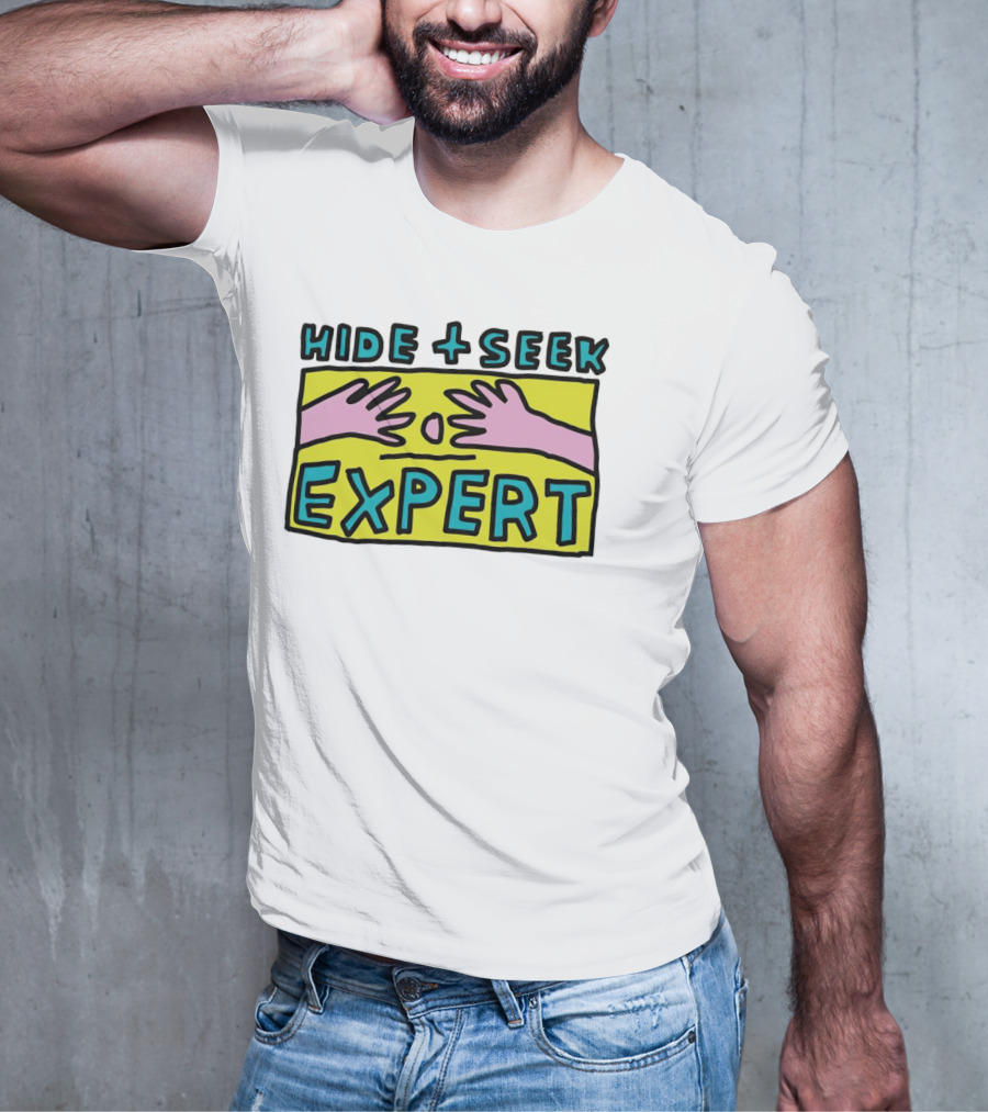 HIDE + SEEK EXPERT HAND T-Shirt