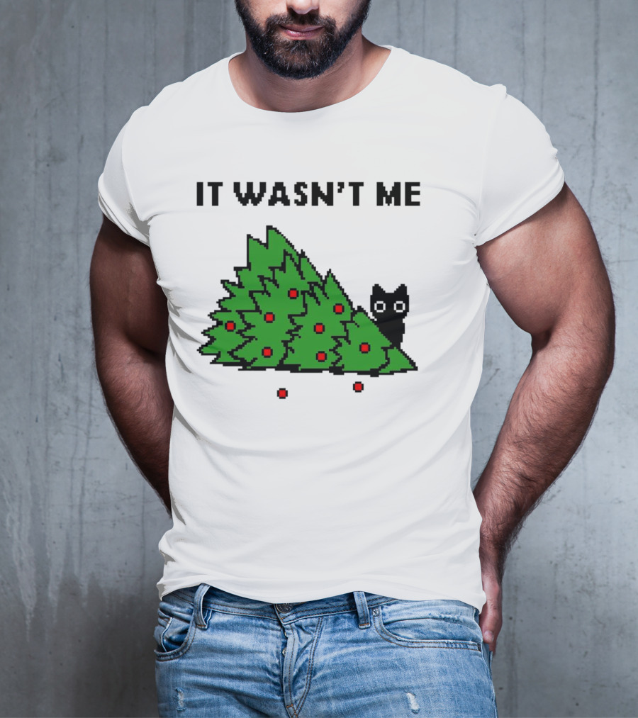 Cat Hiding Behind Christmas Tree It Wasn't Me T-Shirt