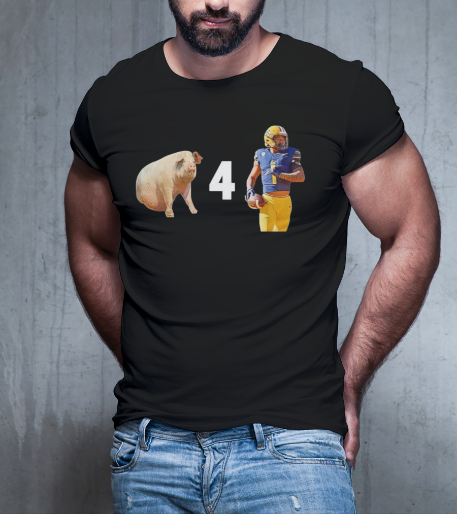 Hogs 4 Ott Heisman Football Player Pig Image T-Shirt