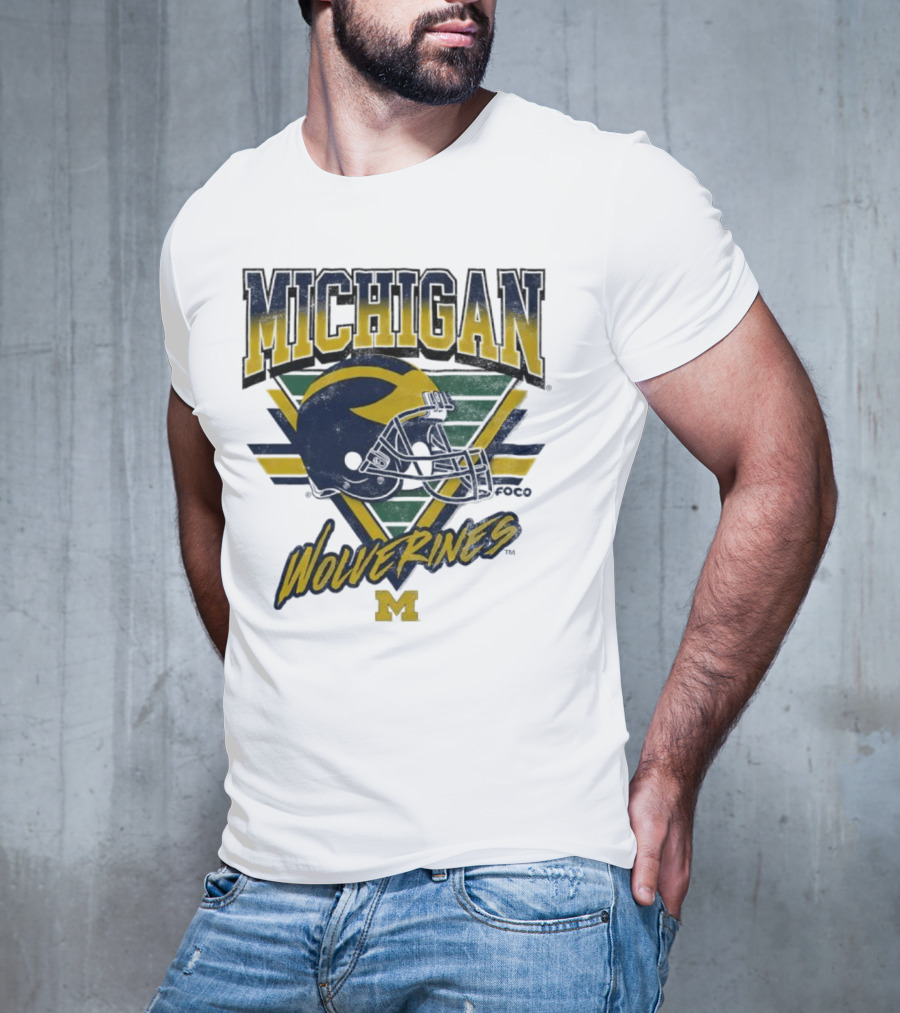Michigan Wolverines Vintage Triangle Football Helmet M T-Shirt
