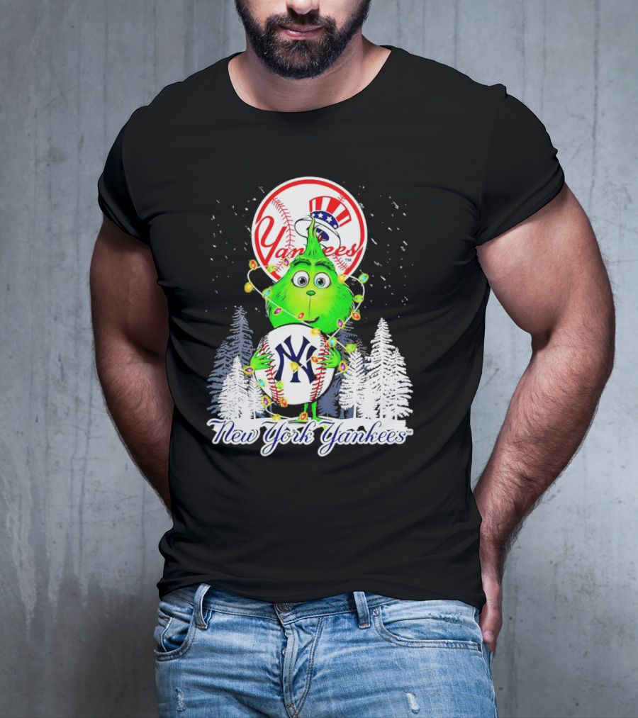 New York Yankees Grinch Christmas Hug With Baseball And Trees T-Shirt