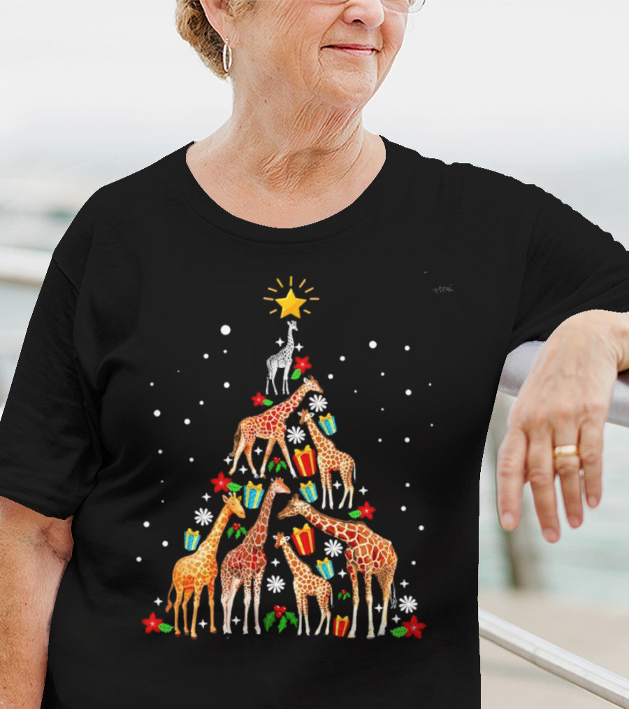 Giraffe Christmas Tree Star Presents Snowflakes T-Shirt