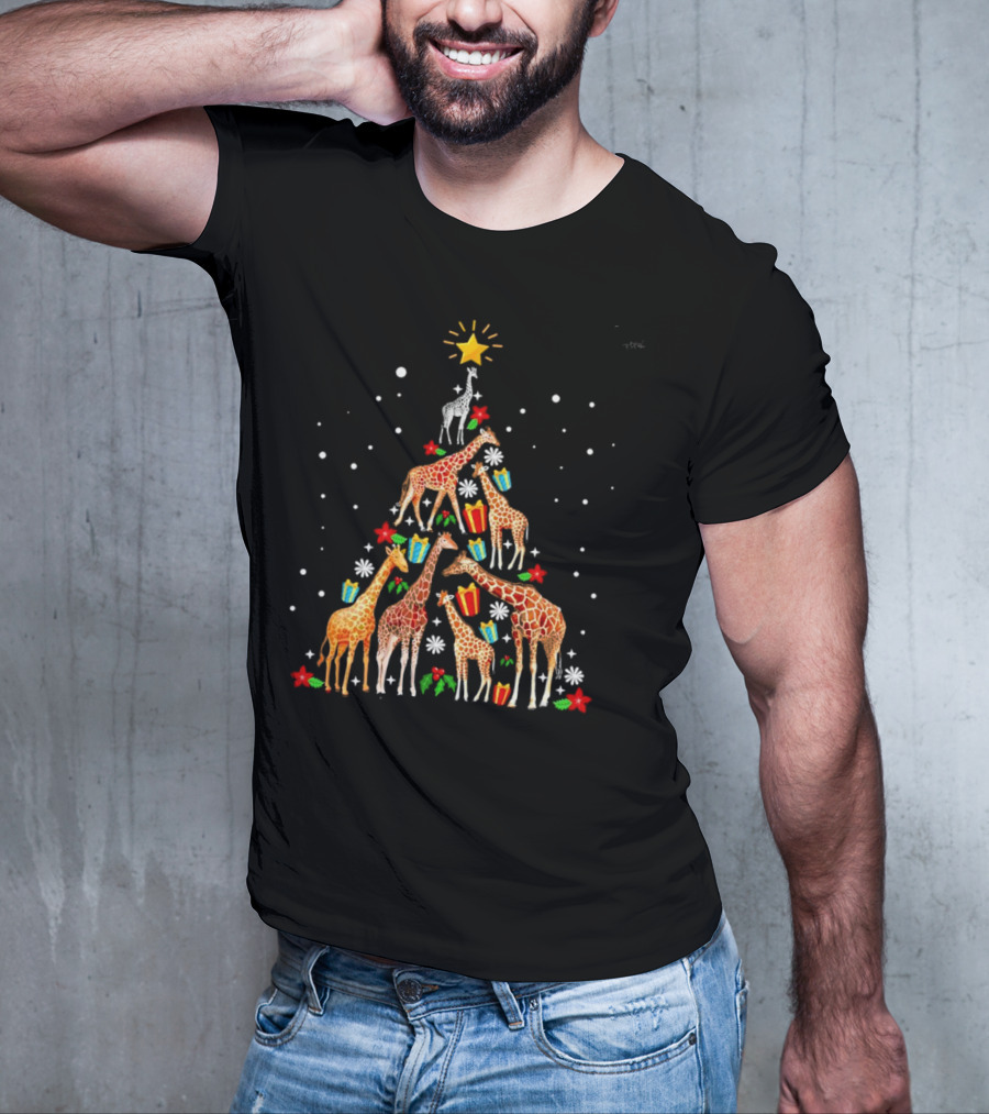 Giraffe Christmas Tree Star Presents Snowflakes T-Shirt