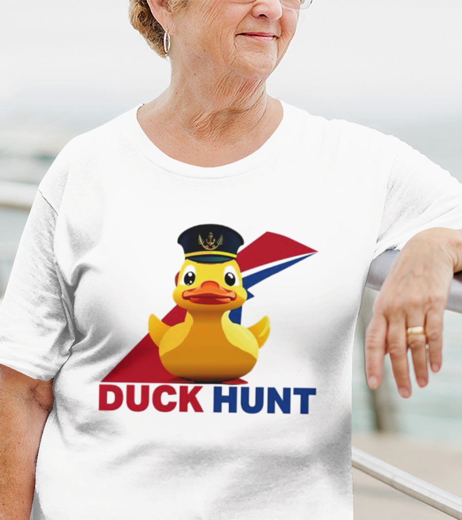 Cruising Duck Hunt Captain Rubber Duck Navy T-Shirt