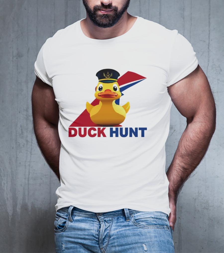 Cruising Duck Hunt Captain Rubber Duck Navy T-Shirt