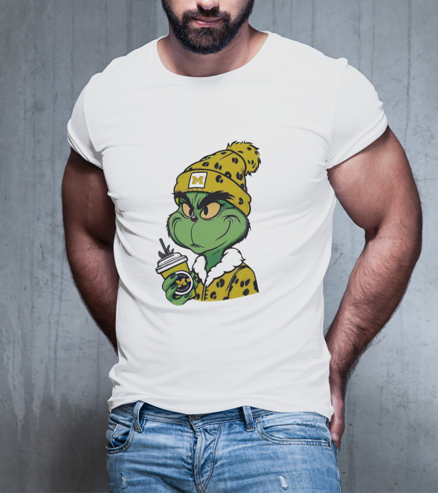 Grinch Boujee Michigan Wolverines M Logo Winter Outfit Coffee Cup T-Shirt