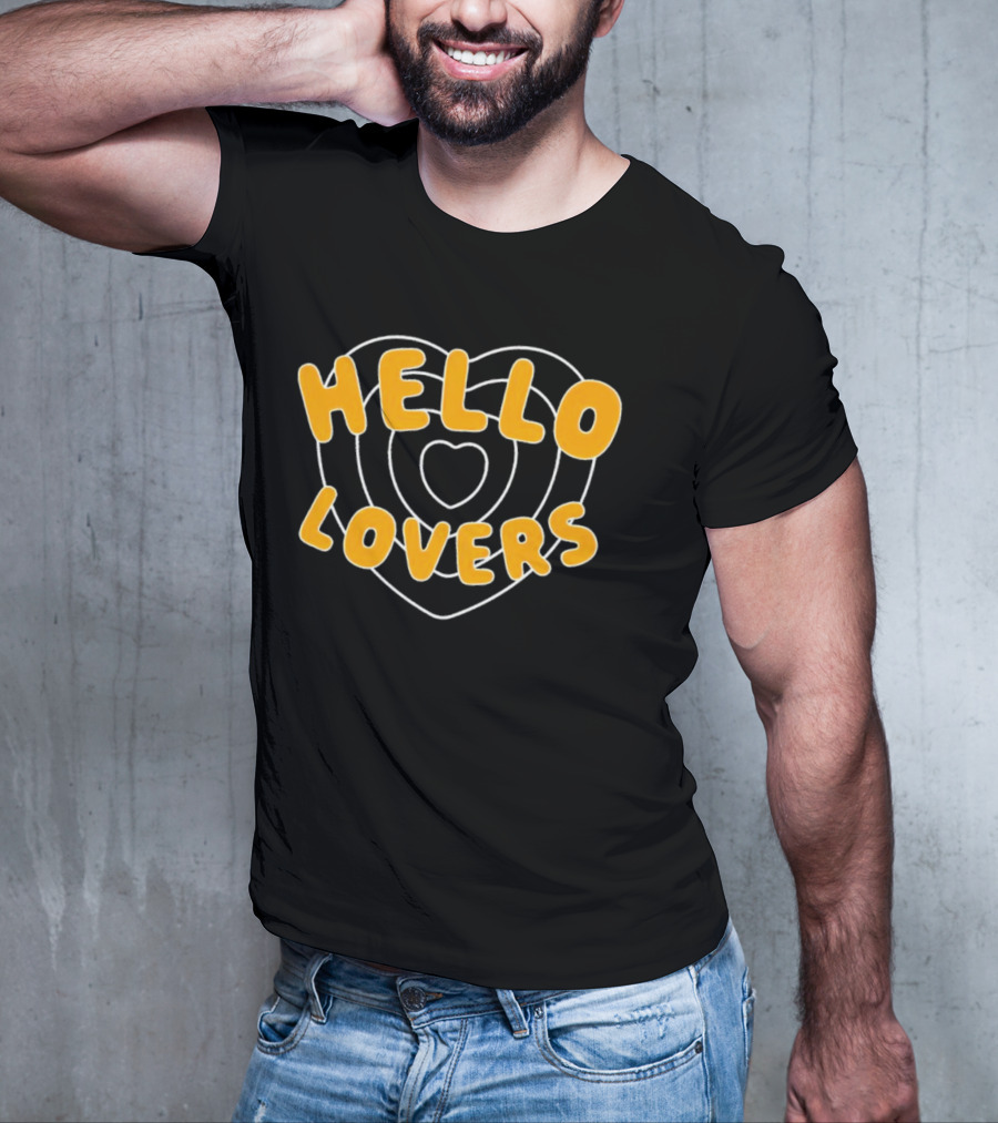 HELLO LOVERS Heart Outline T-Shirt