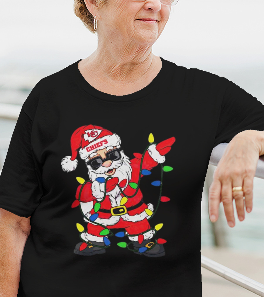 Santa Dabbing Kansas City Chiefs Christmas Lights T-Shirt