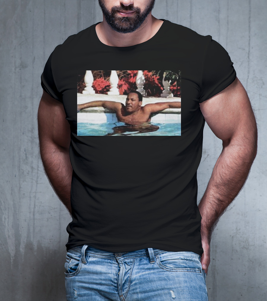 Martin Luther King Jr Relaxing In A Pool With Tropical Surroundings T-Shirt