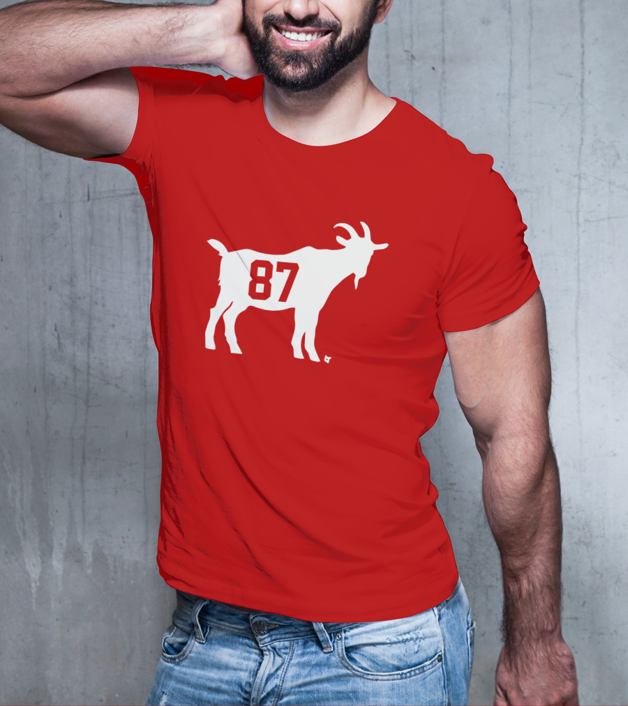 Travis Kelce GOAT 87 Football Legend T-Shirt