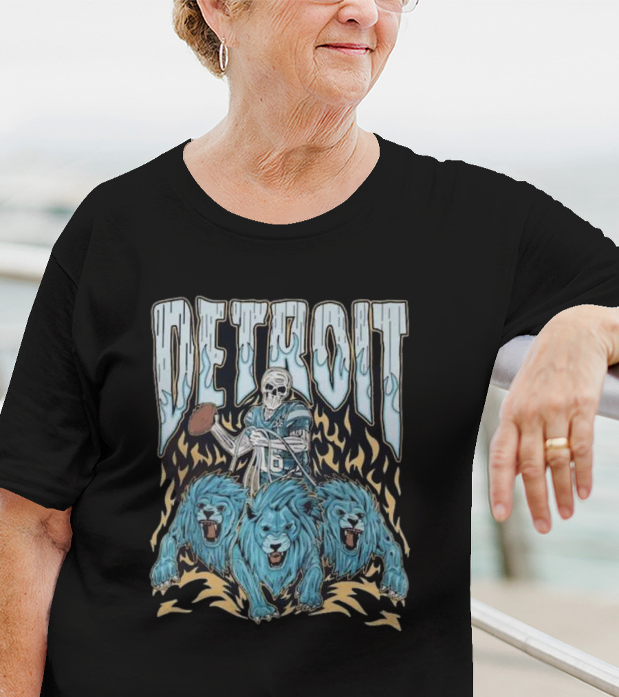 Detroit Skull Quarterback With Football And Blue Lions T-Shirt