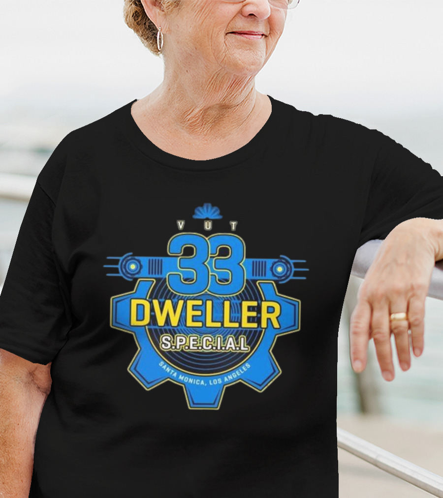 Vault 33 Dweller S.P.E.C.I.A.L. Santa Monica Los Angeles Fallout TV T-Shirt