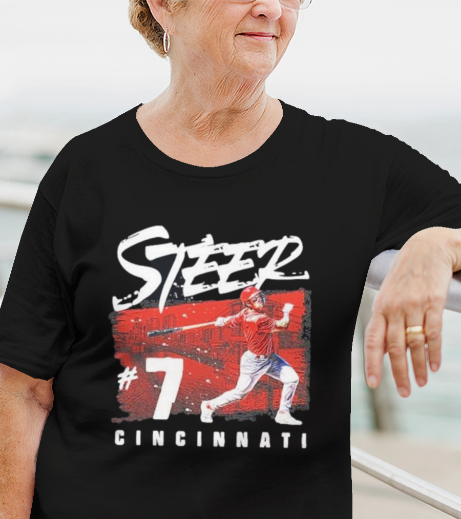 Steer Cincinnati #7 Relentless Spirit Grunge T-Shirt