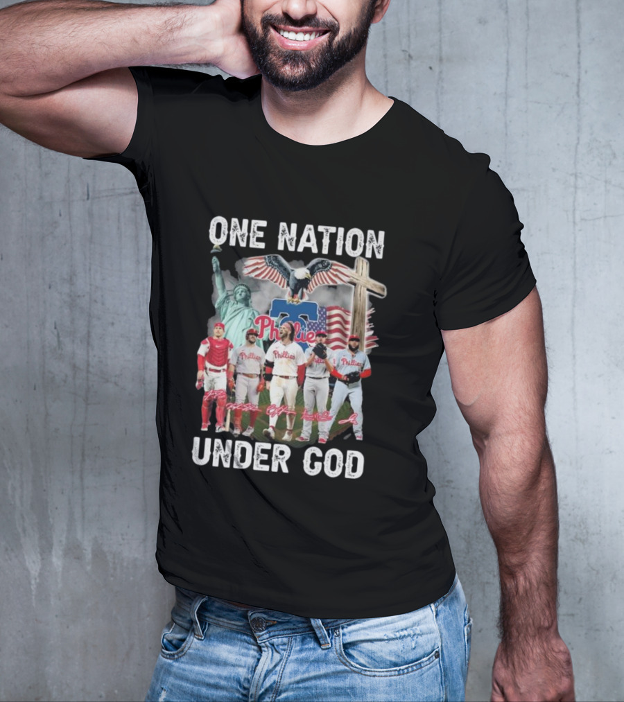Philadelphia Phillies One Nation Under God Flag Statue Cross Signatures T-Shirt