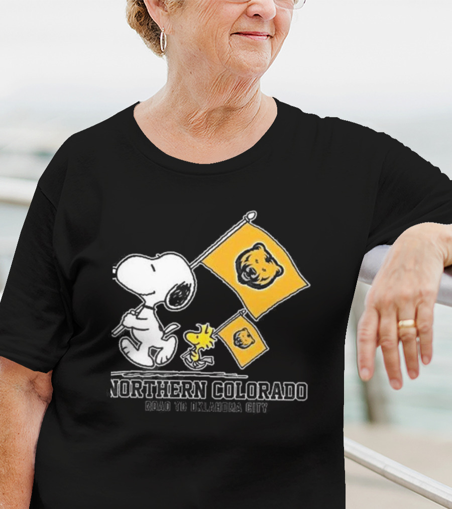 Snoopy Northern Colorado Bears Road To Oklahoma City Flags T-Shirt