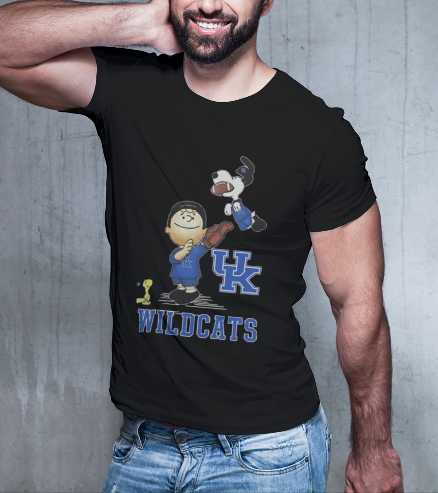 Snoopy Charlie Brown Woodstock UK Wildcats Peanuts T-Shirt