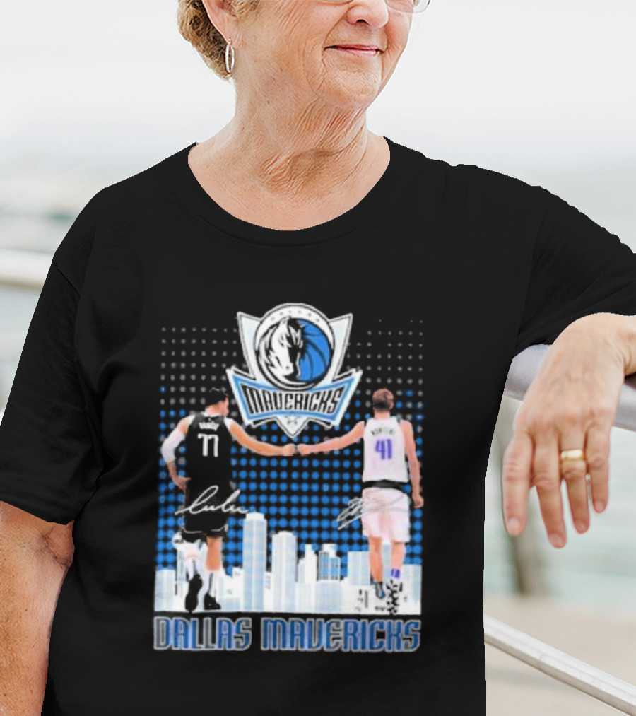 Dallas Mavericks Luka Doncic Dirk Nowitzki Handshake Signatures Skyline T-Shirt