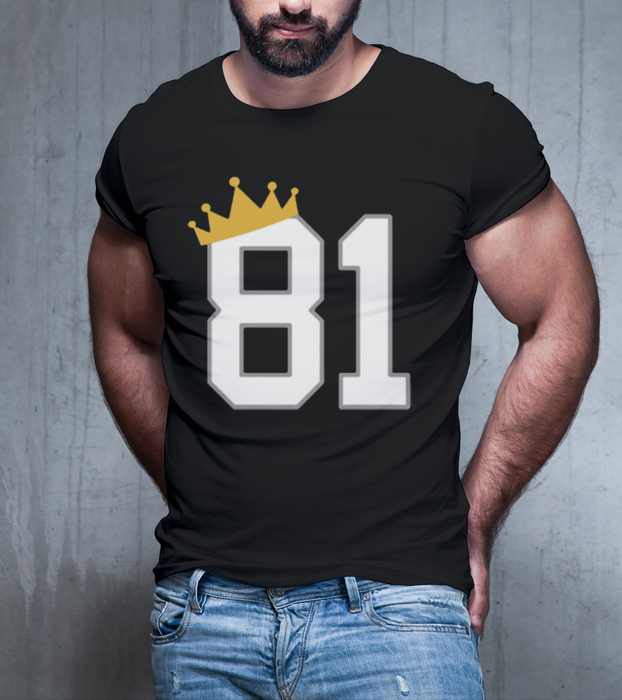Luis Gil 81 King Iconic Number T-Shirt