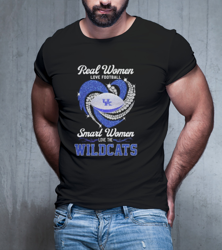 Real Women Love Football Smart Women Love The Wildcats UK Diamond Heart T-Shirt