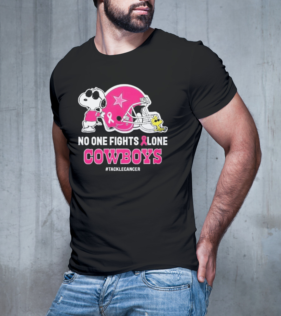 Snoopy And Woodstock No One Fights Alone Cowboys #TackleCancer T-Shirt