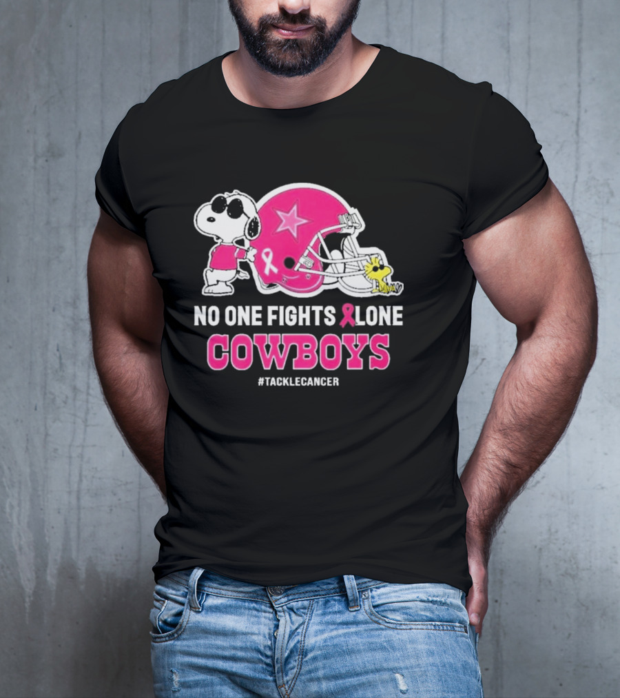 Snoopy And Woodstock No One Fights Alone Cowboys #TackleCancer T-Shirt
