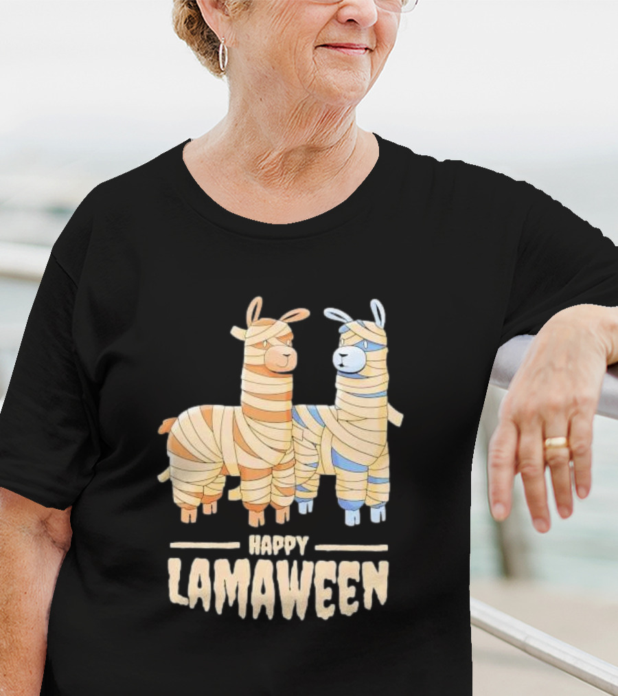 Happy Lamaween Funny Llama Halloween Mummies T-Shirt