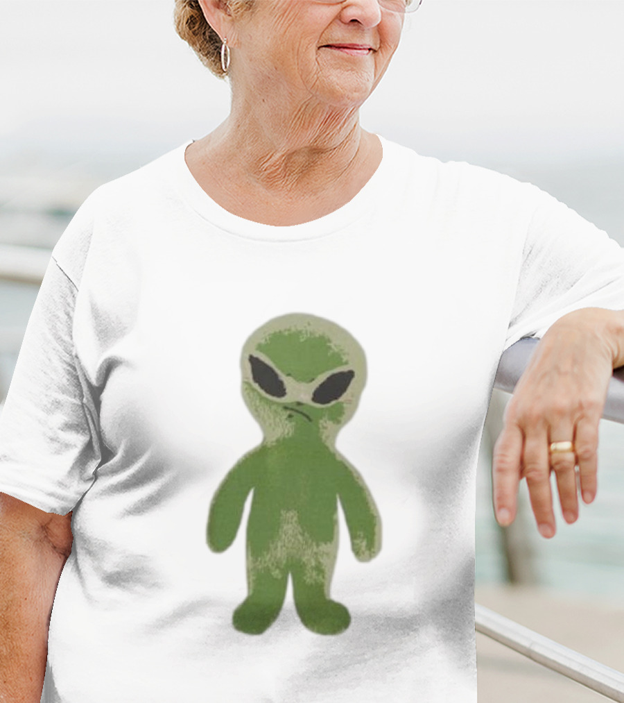 The8 Hoodhood Alien Overfit Half Green Character T-Shirt