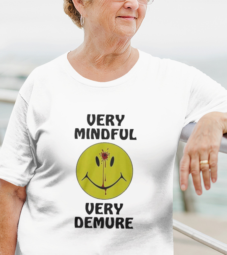 Very Mindful Very Demure Bloodied Smiley Face Icon T-Shirt