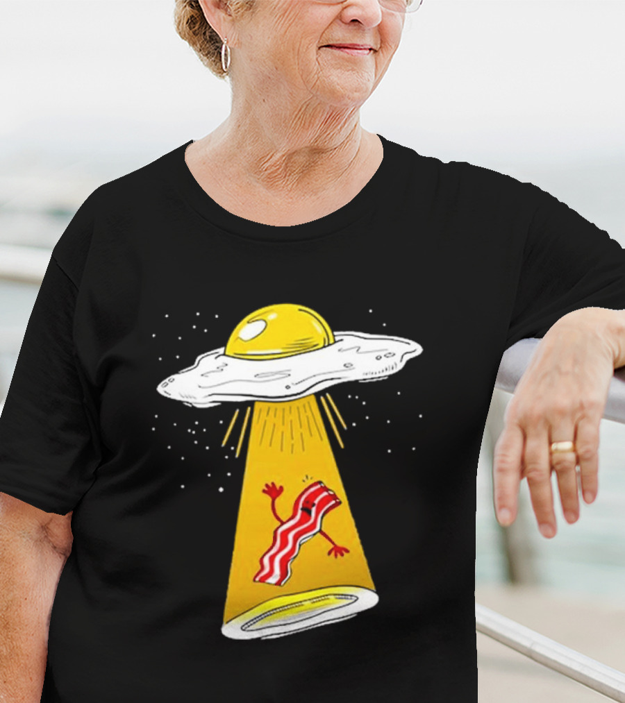 Dave Danna Wonder Nation Alien UFO Egg Abduction Breakfast T-Shirt